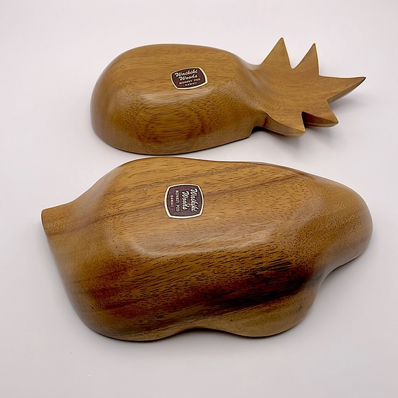 Waikiki Woods, durable, wooden, monkey pod bowls, pineapple/grape cluster - Picture 8 of 14